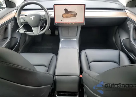 2023 Tesla Model 3 из США, поврежденный, VIN 5YJ3E1EB0PF600687